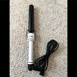 Hot Tools Professional 1.25" Nano Ceramic Curling Wand